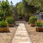 The Quinta Retreat Algarve Available To Facilitators Yoga & Sound Therapies, Massage Mindfulness Летний дом Алмансил