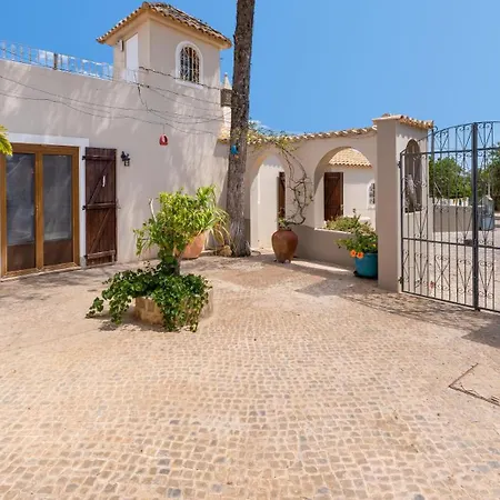 The Quinta Retreat Algarve Available To Facilitators Yoga & Sound Therapies, Massage Mindfulness * Almancil