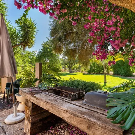 The Quinta Retreat Algarve Available To Facilitators Yoga & Sound Therapies, Massage Mindfulness Venkovský dům Almancil