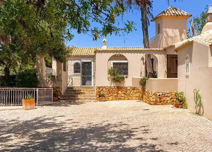 カントリーハウス The Quinta Retreat Algarve Available To Facilitators Yoga & Sound Therapies, Massage Mindfulness