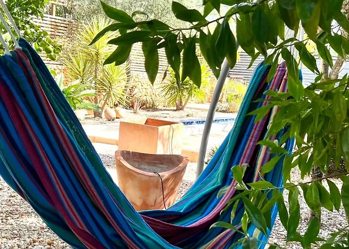 The Quinta Retreat Algarve Available To Facilitators Yoga & Sound Therapies, Massage Mindfulness アルマンシル