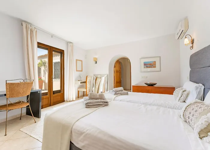 カントリーハウス The Quinta Retreat Algarve Available To Facilitators Yoga & Sound Therapies, Massage Mindfulness アルマンシル