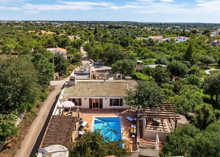 The Quinta Retreat Algarve Available To Facilitators Yoga & Sound Therapies, Massage Mindfulness カントリーハウス